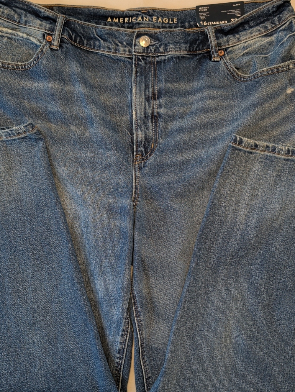 American Eagle Outfitters 16 Baggy Barrel Low Rise Medium Wash Jeans New